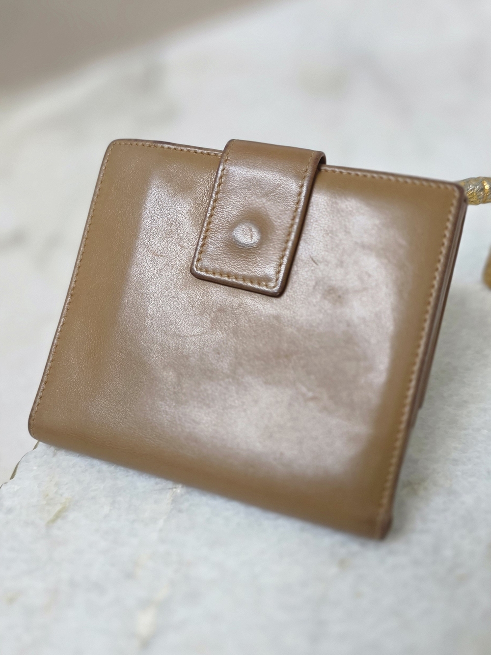 Authentic Vintage Gucci Tan Leather Bifold Wallet Web Stripe Clasp Made in Italy - Picture 2 of 16